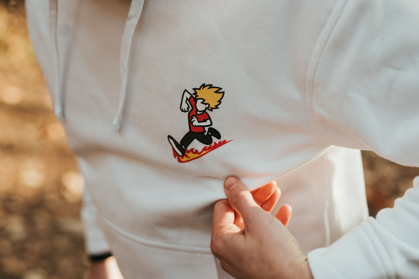 Felpa StreetFire® - Fit Classico BIANCA (Logo Colorato)