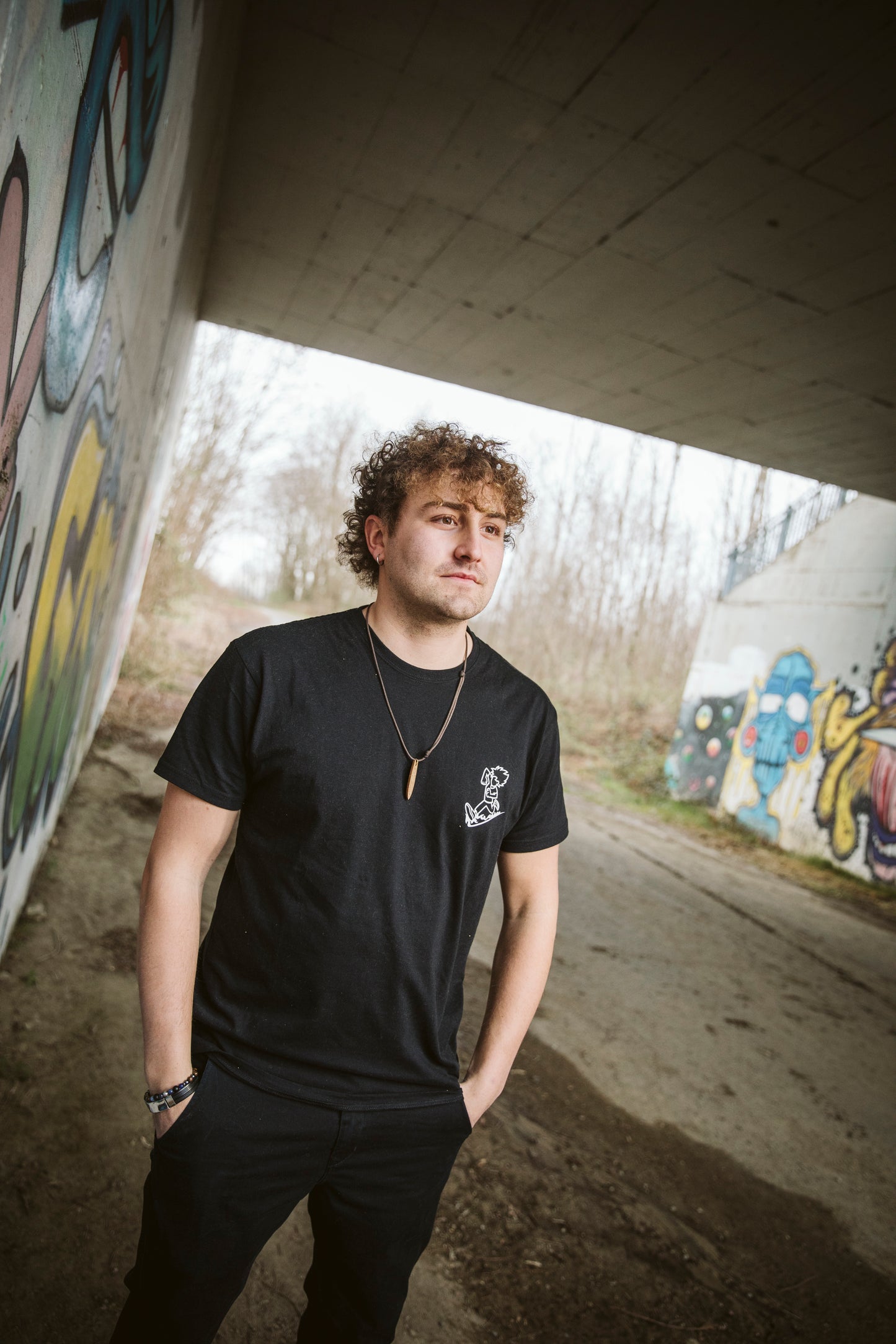 T-Shirt (regular) StreetFire® NERA (Logo Monocromatico)