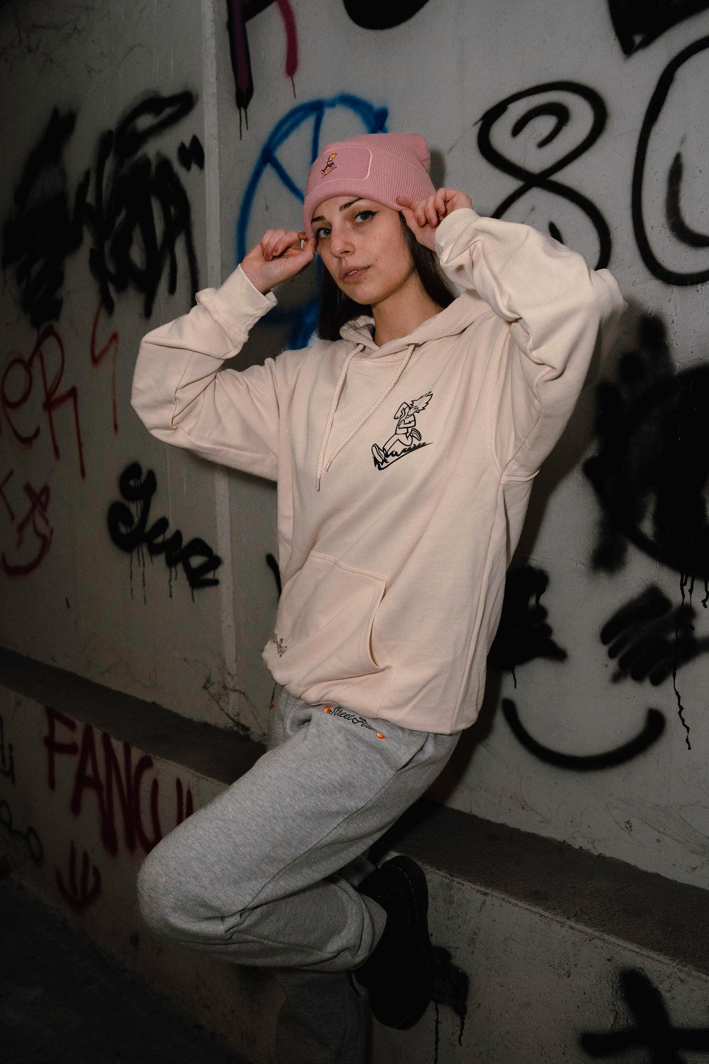 Felpa StreetFire® - Fit  Classico (OFF WHITE logo colorato)